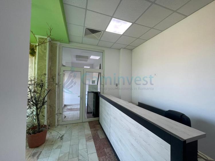 Spațiu comercial, de 165 mp, în Centru Civic
