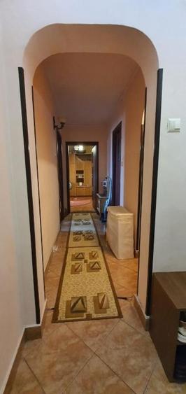 Apartament cu 2 camere decomandat în Domenii