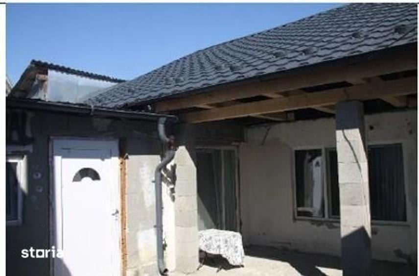 Casă cu 2 camere cu Teren 113 Mp în Central