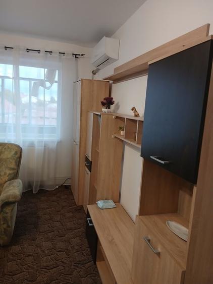 Garsonieră decomandată în Iosefin