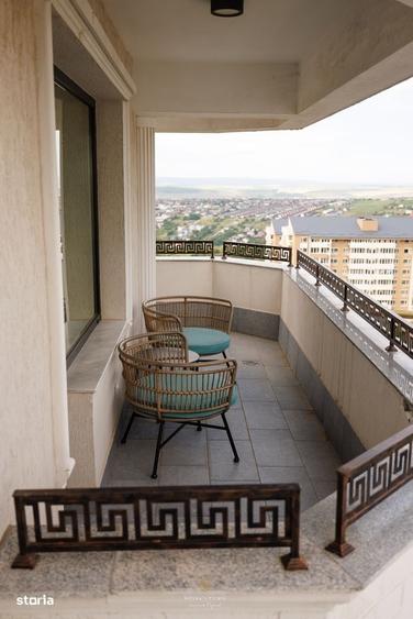 Apartament cu 3 camere decomandat în Breazu