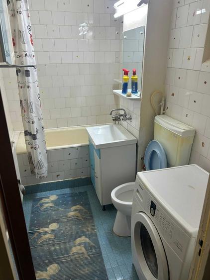 Apartament cu 2 camere decomandat în Exterior Vest