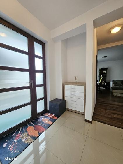 Casă cu 4 camere cu Teren 172 Mp în Ștefănești