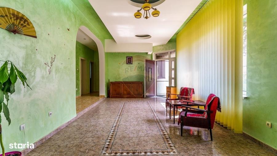 Casă cu 4 camere în Gheorgheni