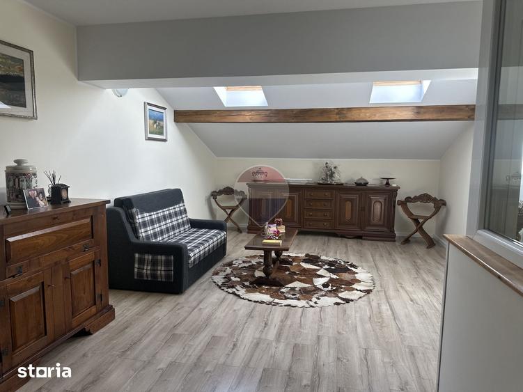 Casa / Vila cu 7 camere de vanzare Izvoare - 19