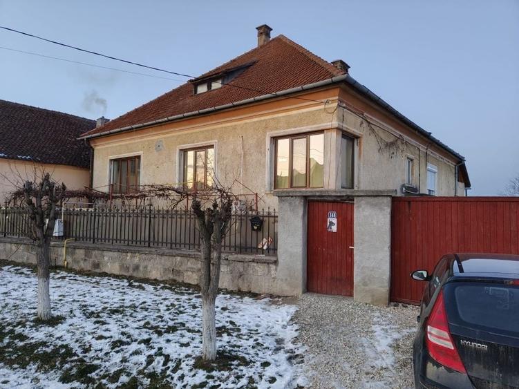 Casă cu 3 camere în Bod