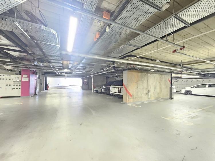 NEW | Apart 2 camere 63m2 + Loc Parcare Subteran | One Herastrau Towers - 7