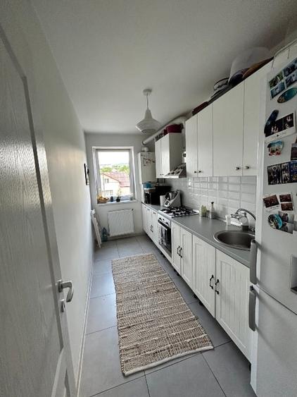 Apartament cu 2 camere semidecomandat, mobilat în Dâmbul Rotund