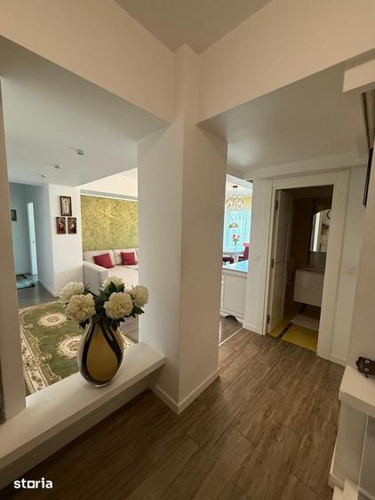 Apartament cu 4 camere decomandat în Ultracentral