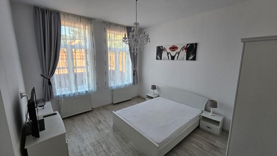 Garsonieră decomandată în Centrul Istoric