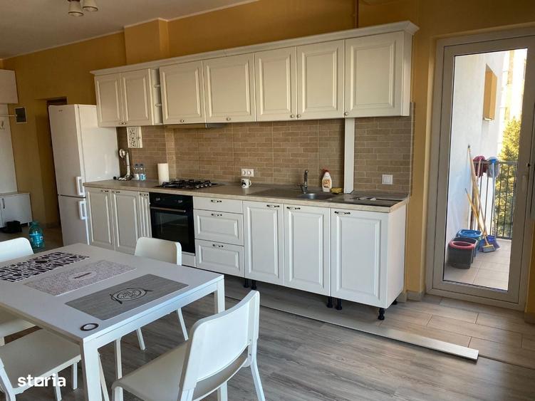 Apartament cu 3 camere în Central