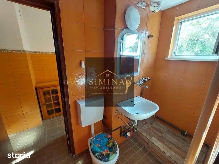 Apartament cu 2 camere decomandat în Rovinari