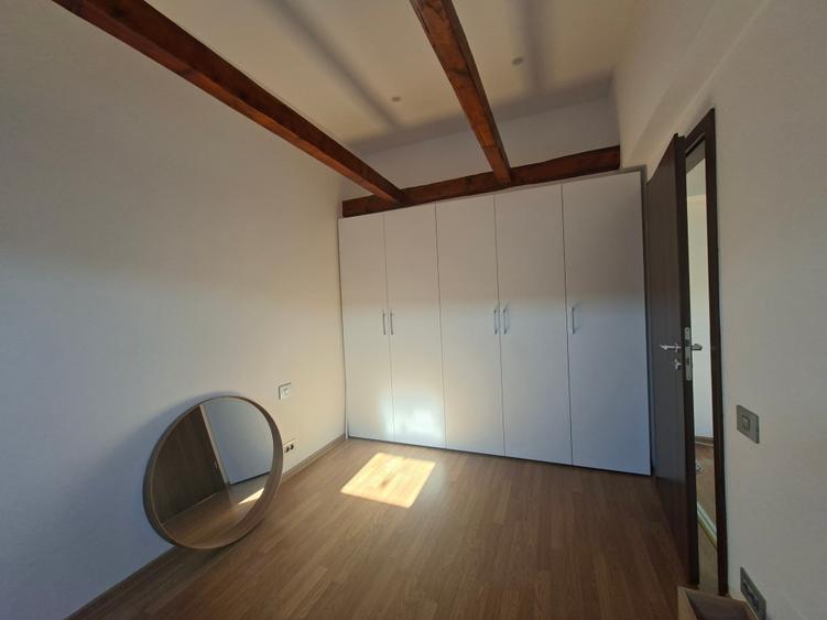 Apartament cu 2 camere semidecomandat în Ultracentral