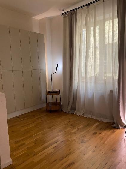 Apartament cu 3 camere decomandat, mobilat în Moșilor