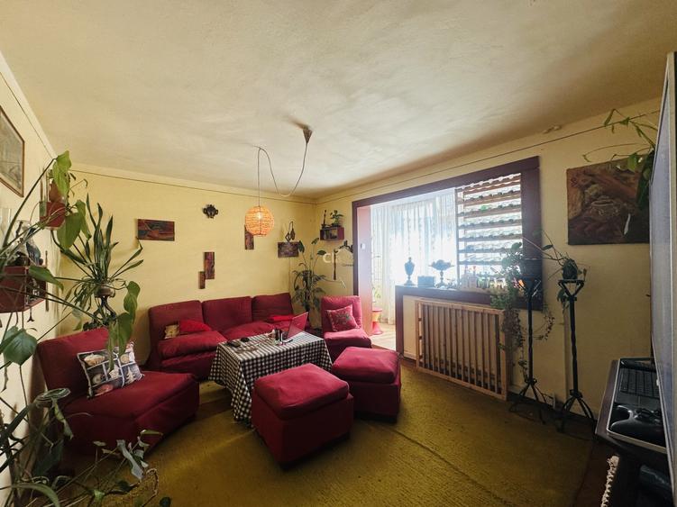Apartament cu 4 camere decomandat, mobilat în Mănăștur