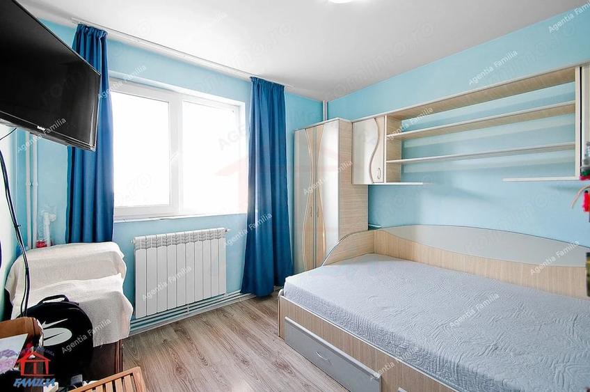 Apartament cu 2 camere decomandat în Micro 19