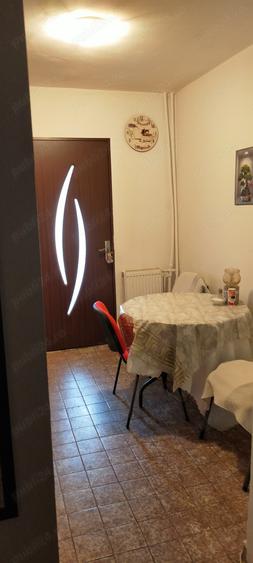 Apartament cu 2 camere decomandat în 9 Mai