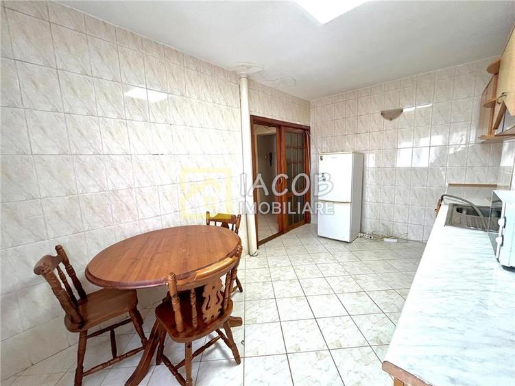 Apartament cu 2 camere decomandat în Ultracentral