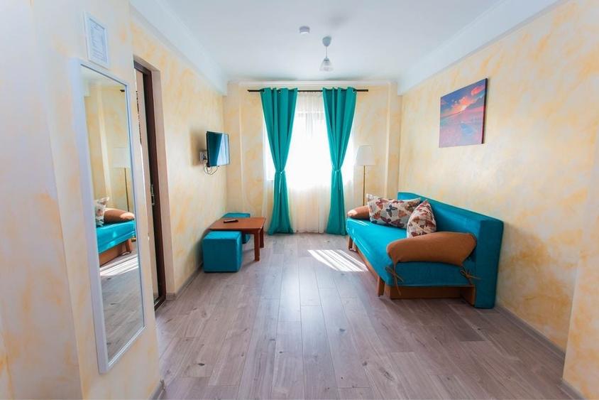 Apartamente de inchiriat Studio / 2 camere / 3 camere 250-350 - 2