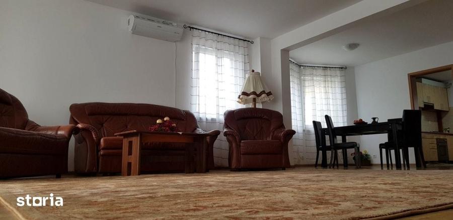 Casă cu Teren 329 Mp în Trei Stejari