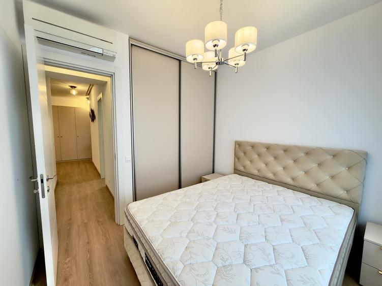Apartament cu 3 camere decomandat, mobilat în Floreasca