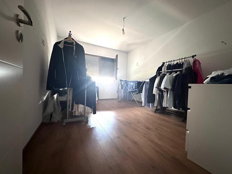 Duplex cu piscina- 4 camere si 2 bai - zona excelenta- Mosnita Noua - 11