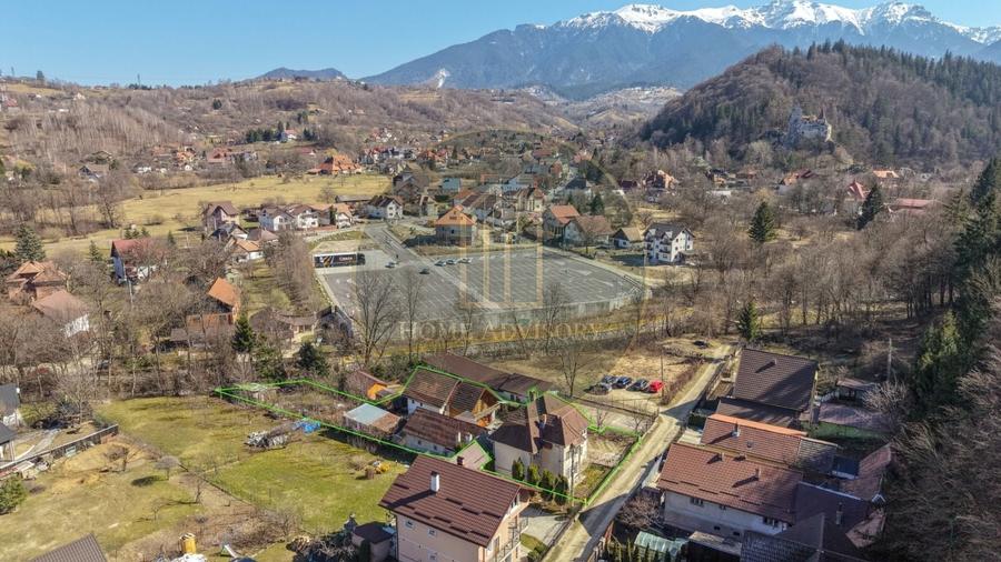Casă individuală cu 5 camere cu Canalizare în Bran