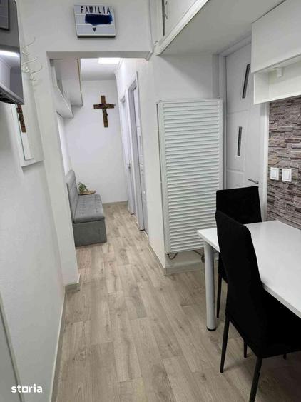 Apartament cu 2 camere în Micro 6