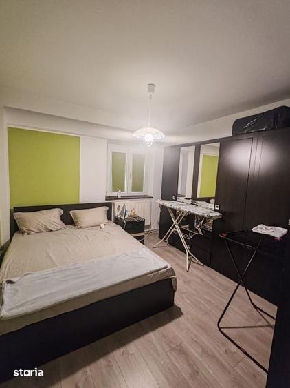 Apartament cu 4 camere decomandat în Traian