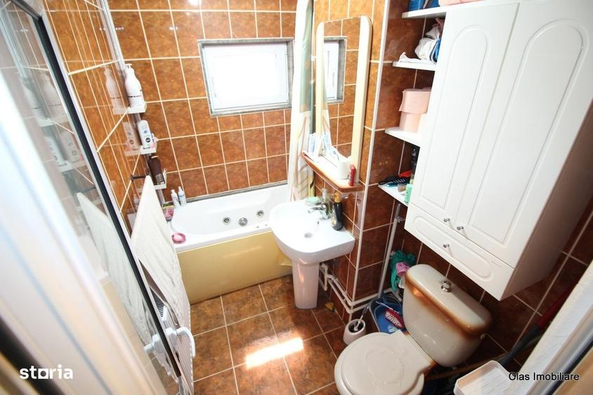 Apartament cu 2 camere semidecomandat în Central