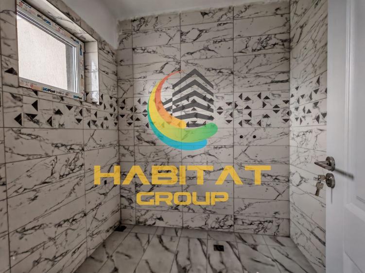 Duplex cu 4 camere cu Canalizare în Exterior Est