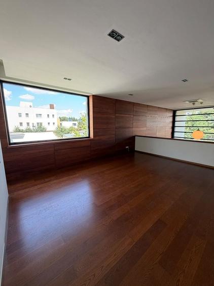 Casă individuală cu 4 camere cu Piscina în Pipera