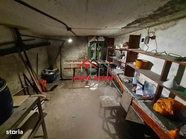 Casă cu 3 camere în Urleta
