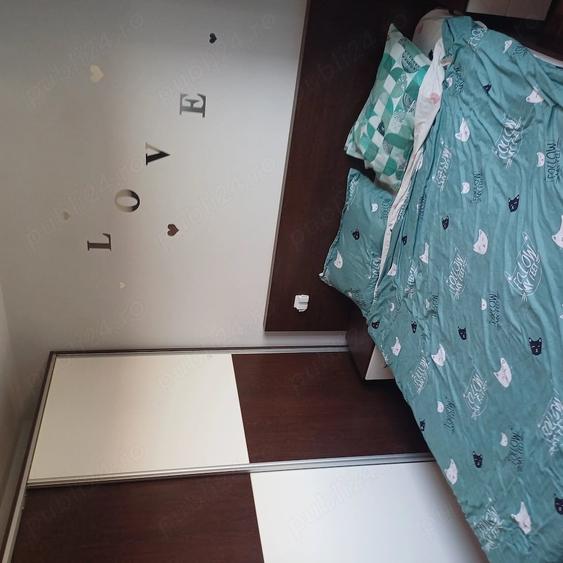 Apartament cu 3 camere decomandat în Lidia