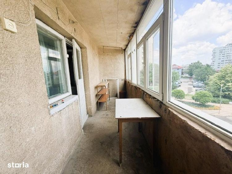 Apartament cu 3 camere decomandat în Central