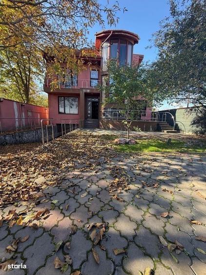 Casă cu 4 camere cu Teren 465 Mp în Balotești