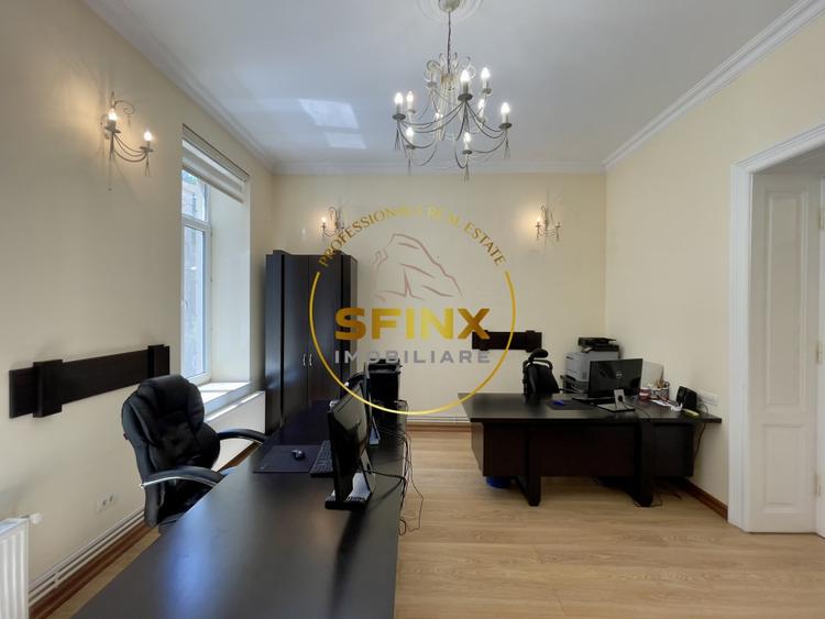 Apartament cu 4 camere circular, mobilat în Victoriei