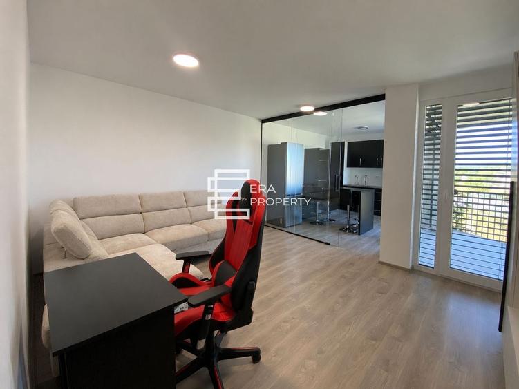 Apartament cu 2 camere decomandat, mobilat în Sud