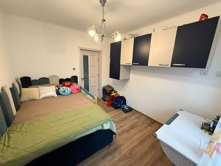 Casă cu 3 camere în Mărgineni