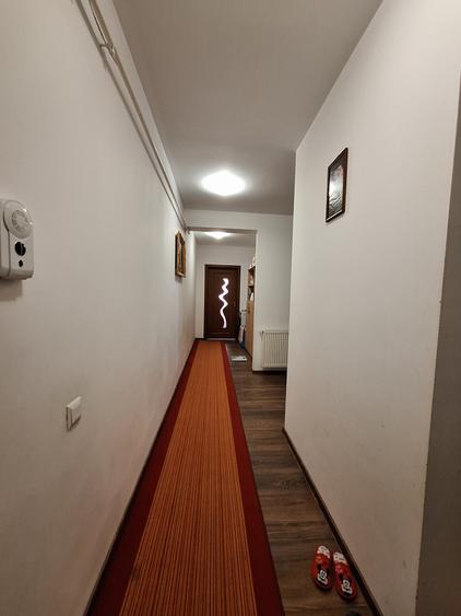 Apartament decomandat, 61 mp, 2 balcoane, zona Eroilor - 10