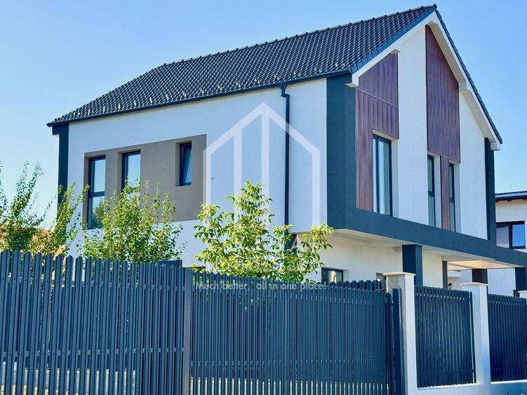 Casă individuală cu 4 camere cu Canalizare în Exterior Est