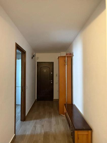 Apartament cu 2 camere decomandat, mobilat în Faleza Nord