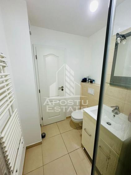 Apartament cu 3 camere decomandat, mobilat în Bucovina