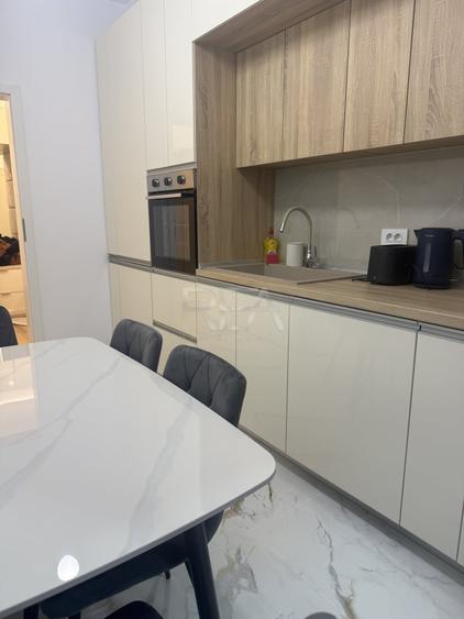 Apartament cu 2 camere decomandat, mobilat în Lujerului