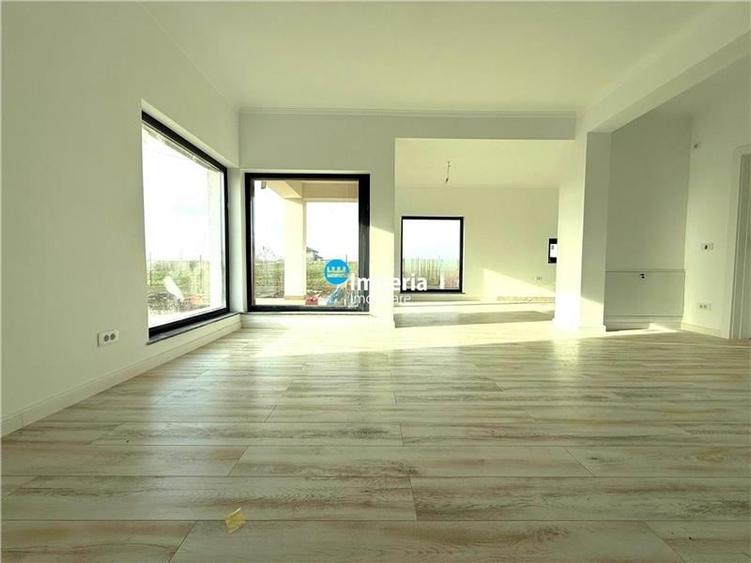 Casă individuală cu 4 camere cu Teren 400 Mp în Miroslava