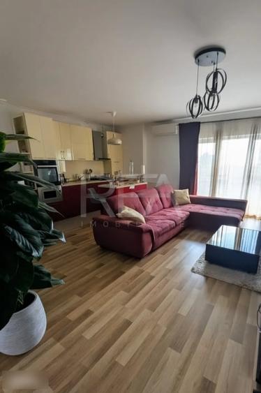 Apartament cu 2 camere semidecomandat, mobilat în Ozana