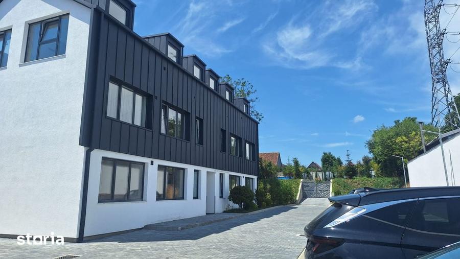 Locuinta ideala in Sibiu - 3 camere, balcon, 2 parcari si acces secur - 12