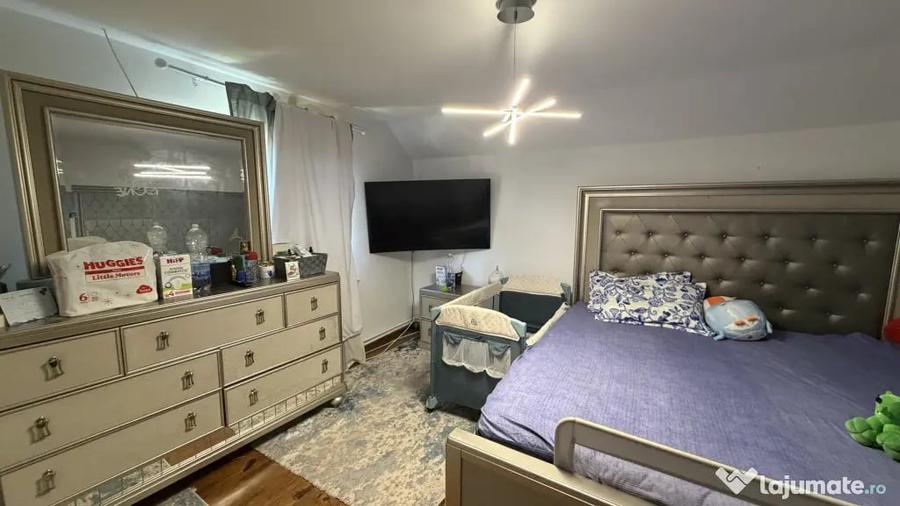 Casă cu 5 camere cu Teren 457 Mp în Ciorogârla