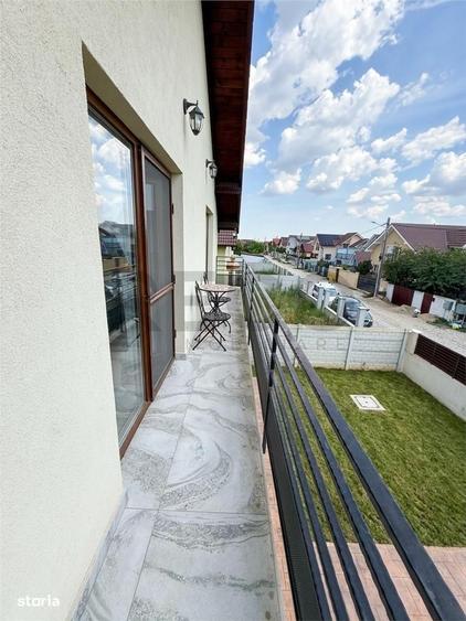 Casă cu 4 camere cu Teren 290 Mp în Sântandrei