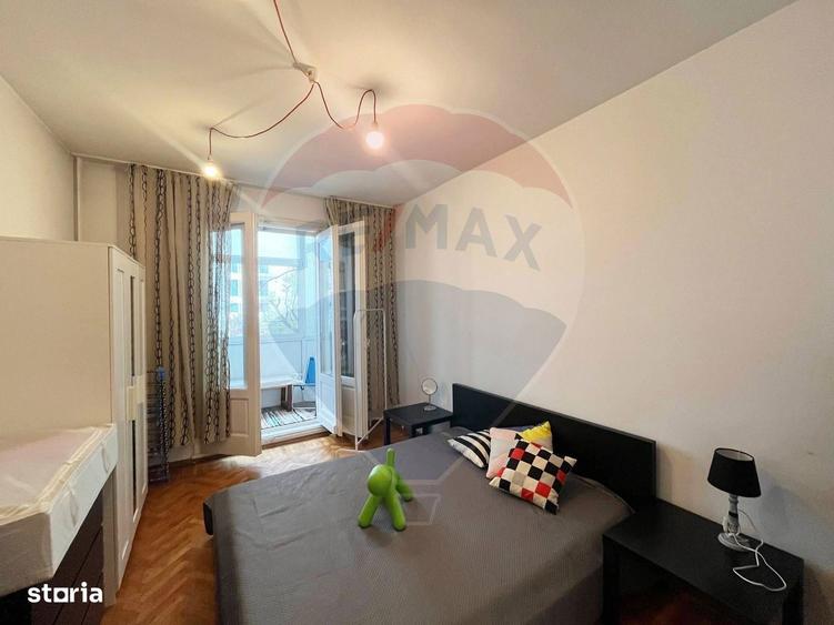 Apartament cu 2 camere semidecomandat în Tei